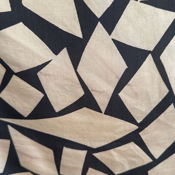 Vintage mid century mod Vera black & tan(gold) rectangle motif large scarf - Picture 7 of 11